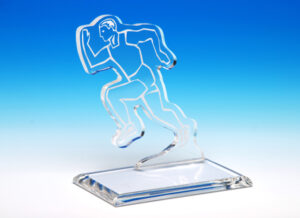 Troféu em acrílico personalizado — modelo 24 | Falcão Brindes