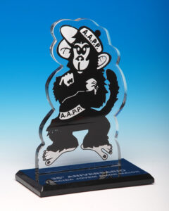 Troféu em acrílico personalizado — modelo 38 | Falcão Brindes
